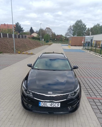 Kia Optima cena 61500 przebieg: 156500, rok produkcji 2017 z Bolesławiec małe 436